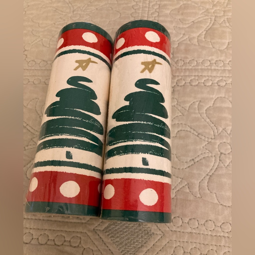 2 New Christmas Self Adhesive Wall Border/Wrapping Decor 5”T x 15 Ft 2/$8